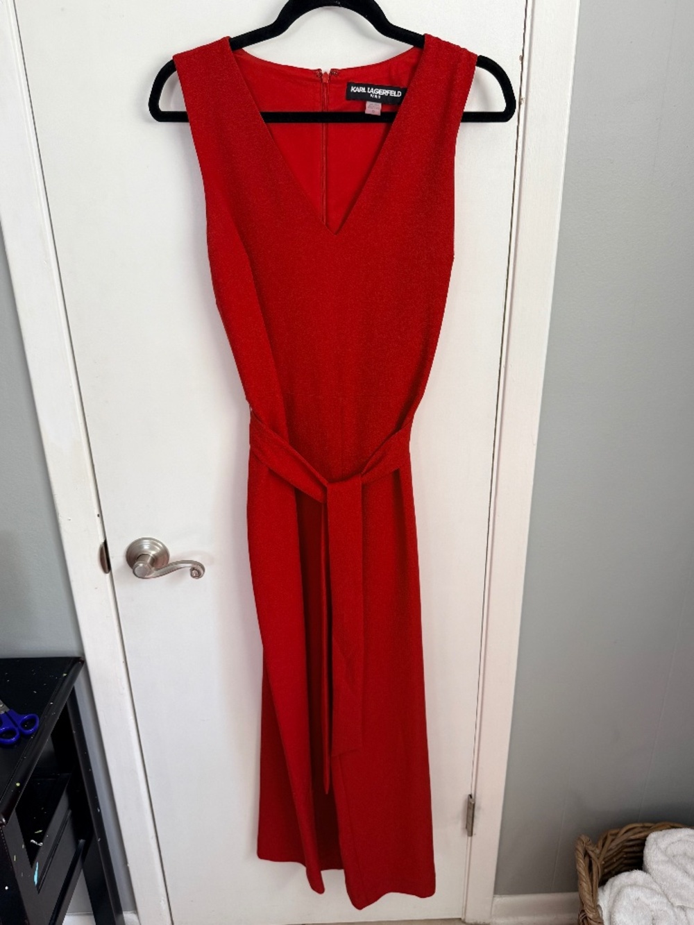 Karl Lagerfeld Paris Red Sleeveless V-Neck Belted Jumpsuit Size 10